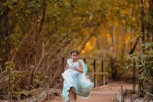 Girl in princess dress running, Bridgerton Letter, Lady Whistedown